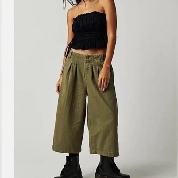 one 5 one - Army Green Gaucho Capri Pants Women's Size Medium Palazzo Cullotes - Picture 10 of 10